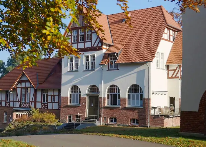 Parkresidenz Lychen, 5 リヘン